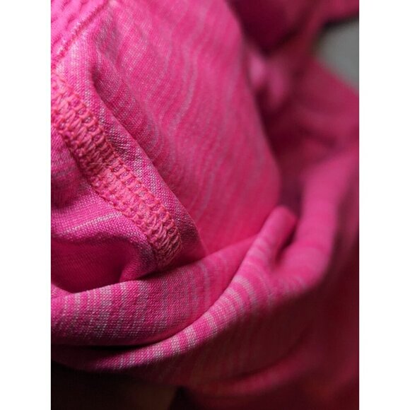 Under Armour Sweater Womens Medium Pink All Season Gear Turtleneck Long Sleeve - Picture 15 of 16